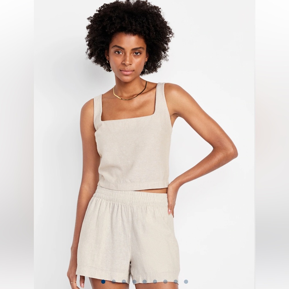 NWT! Sleeveless Linen-Blend Crop Top